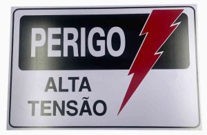 PLACA SIN.PERIGO ALTA TENSAO 20X30 CM